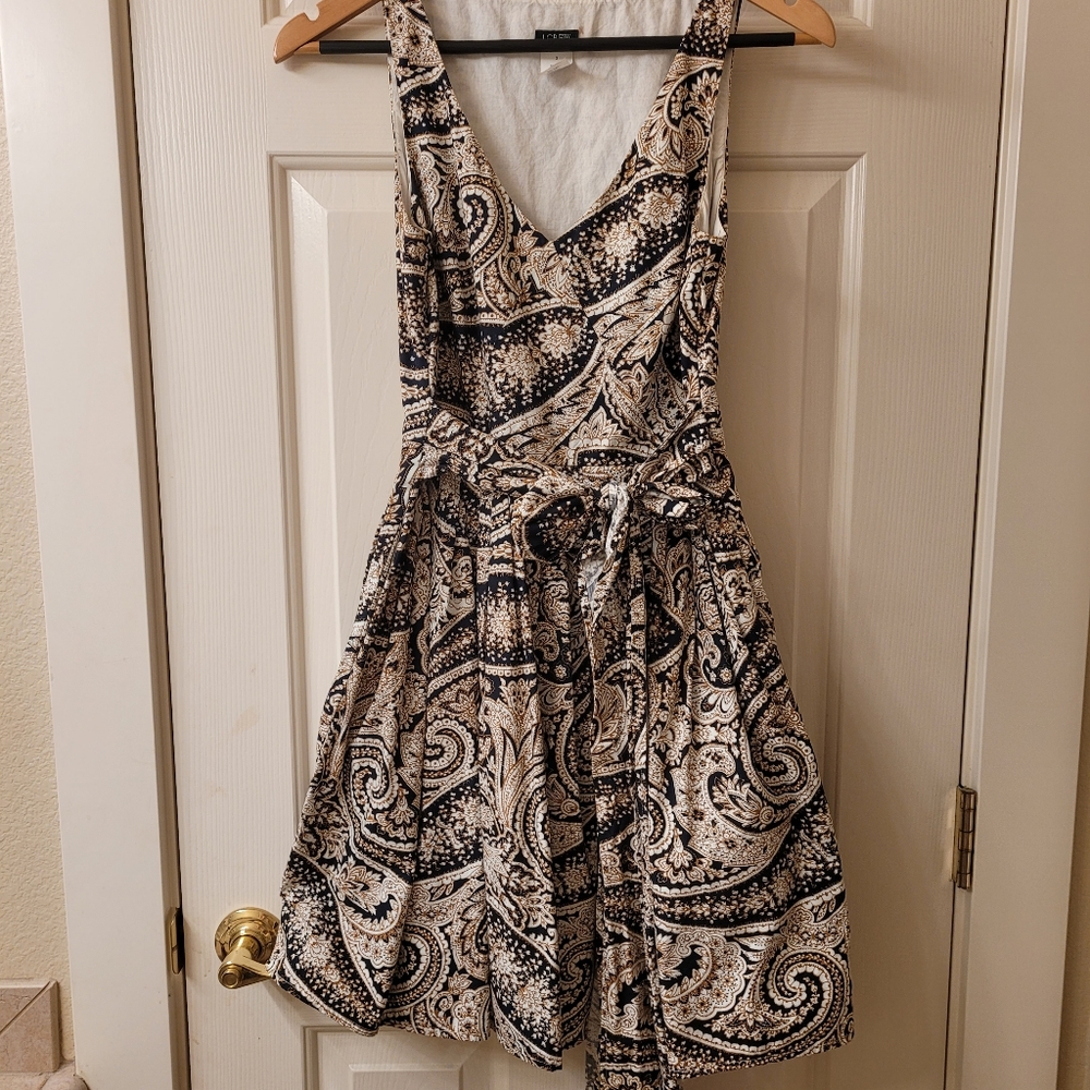 J. CREW lined, paisley print with wrap/tie. Size 2